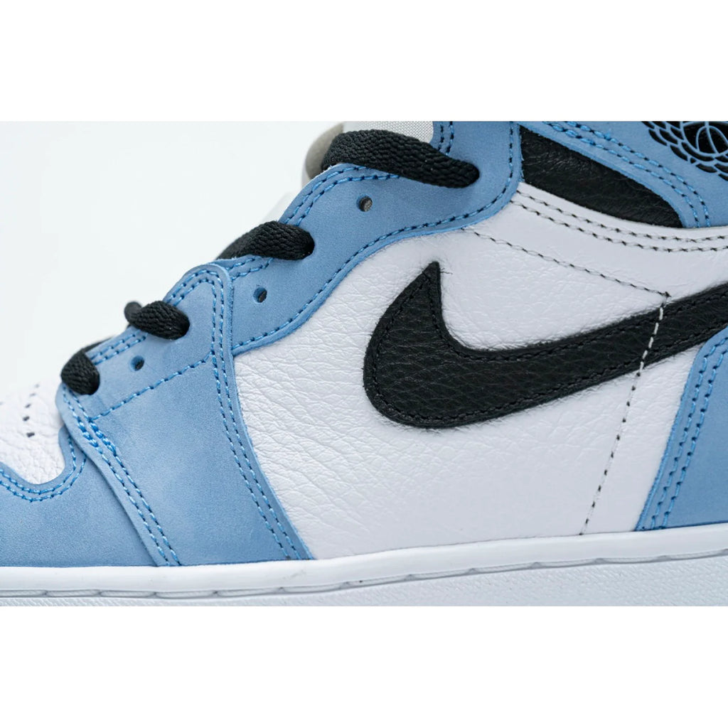 Air Jordan 1 Retro High White University Blue Black